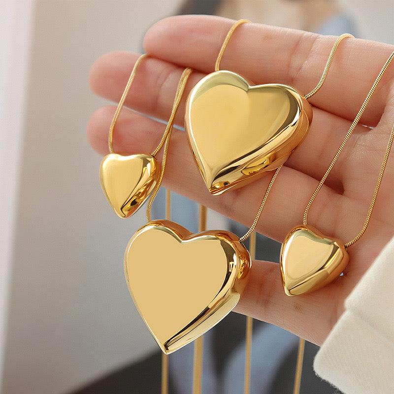 COLLAR DORADOS C/CORAZON CHICO