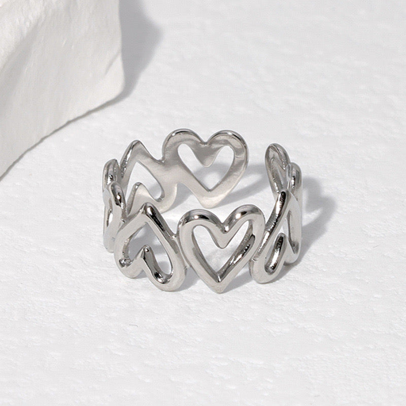 ANILLO CORAZONES ENTRETEJIDOS
