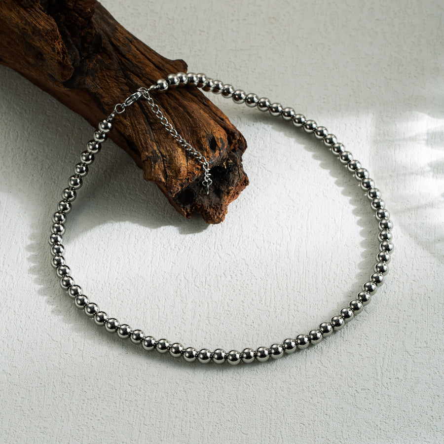 COLLAR DE CUENTAS DE PUNTITOS