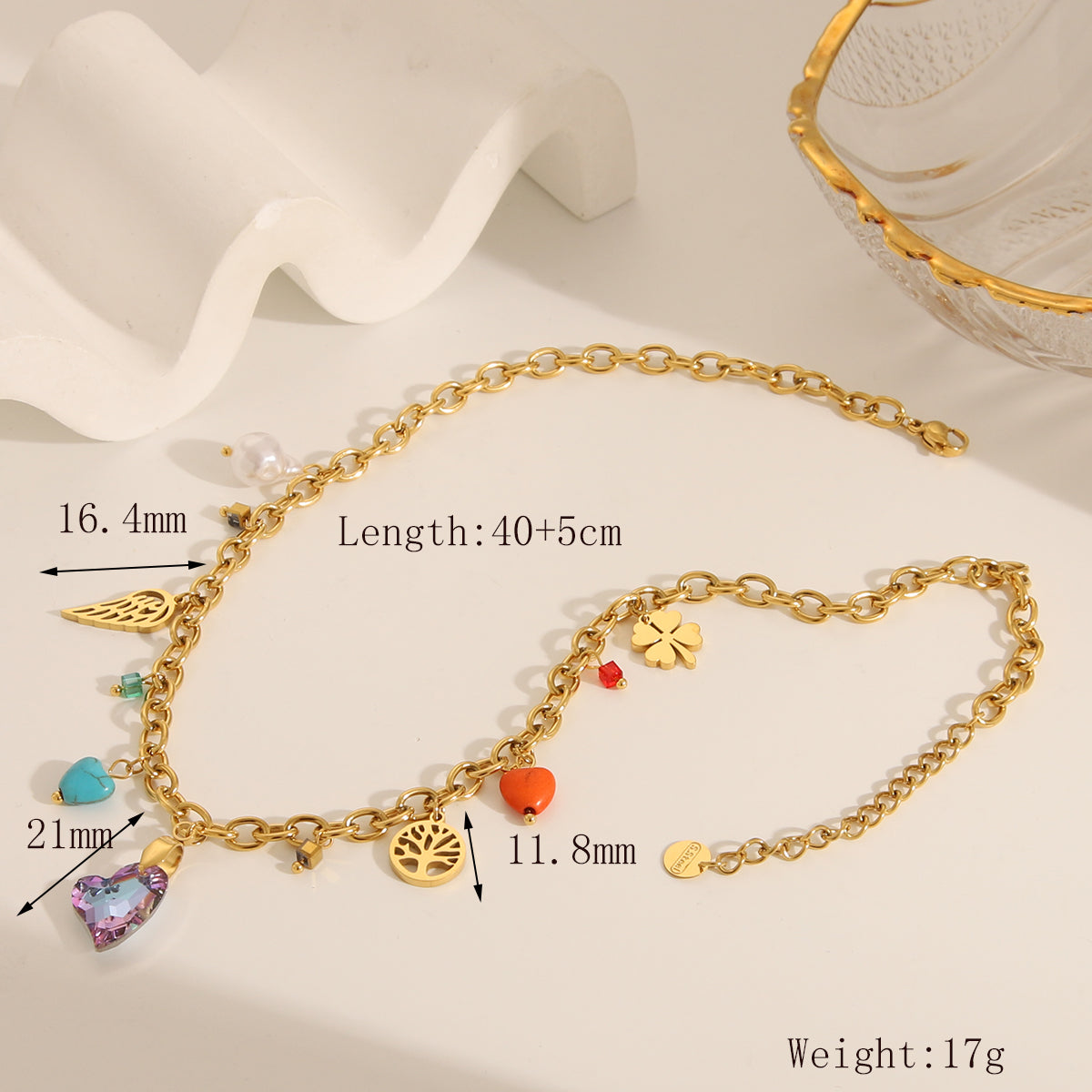 COLLAR CON DIJES COLGANTES