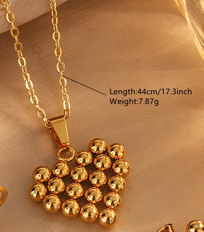 COLLAR DE CORAZON DE BOLITAS