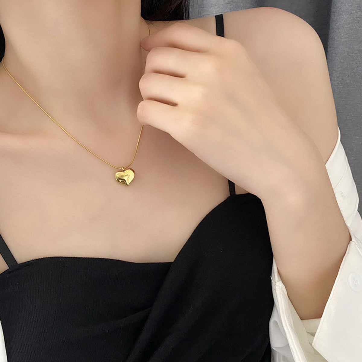 COLLAR CON CORAZON CHICO
