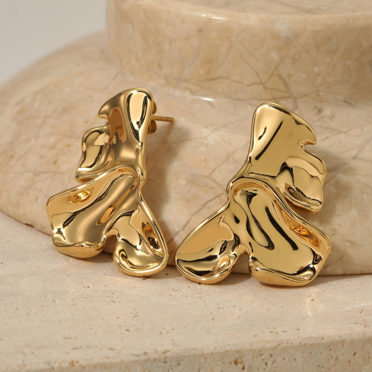 ARETES OLAS DE ORO