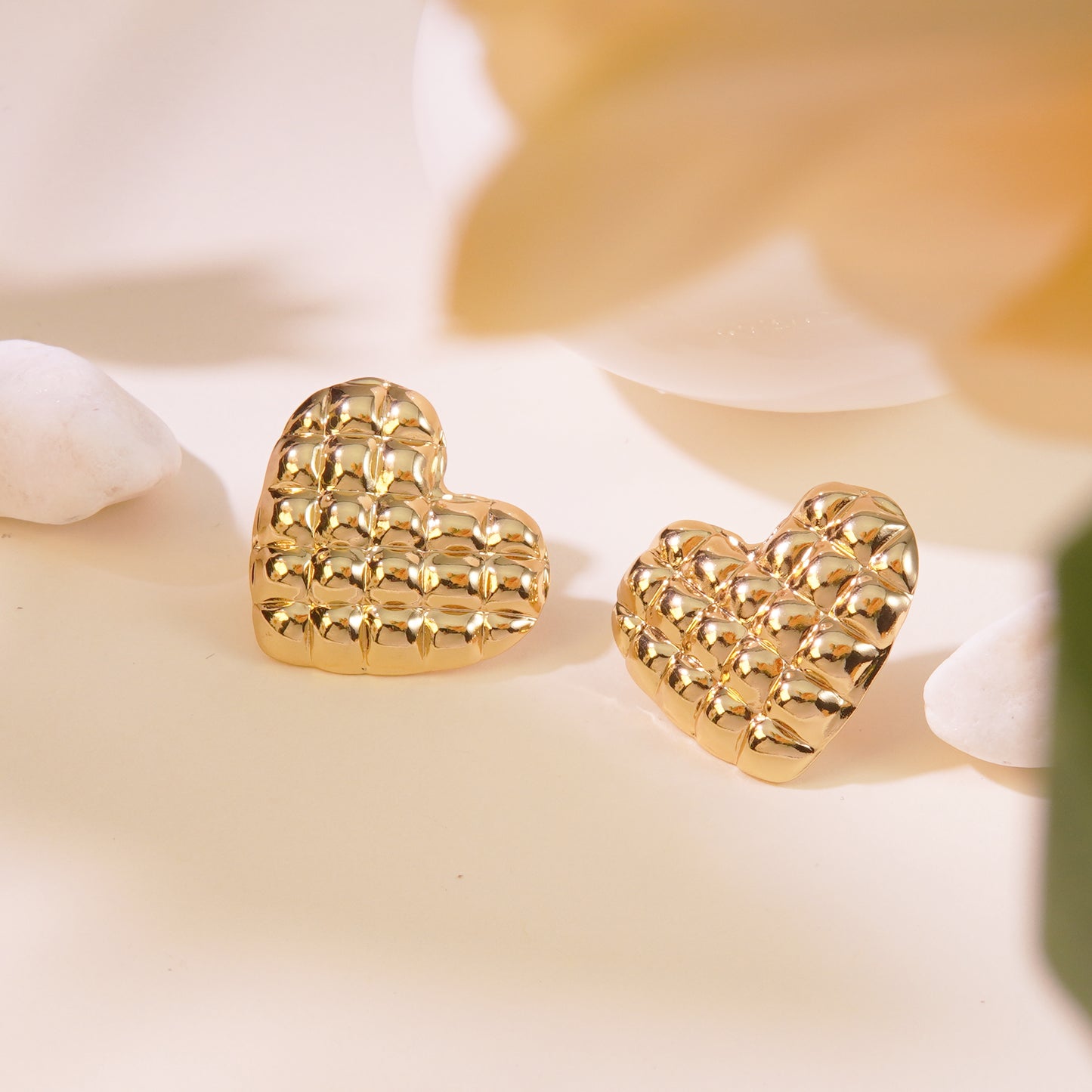 ARETES DE CORAZON DULCE ENCANTO