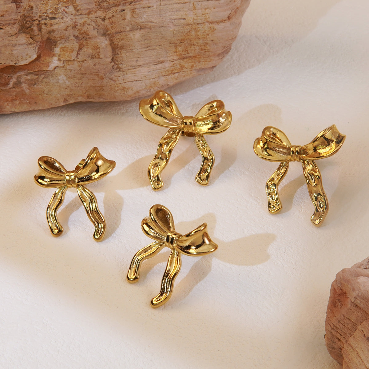 ARETES CON MOÑO MEDIANO