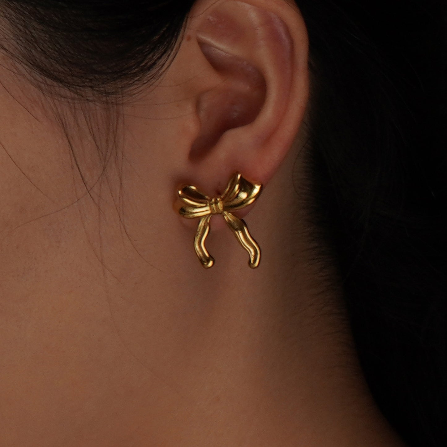ARETES CON MOÑO MEDIANO
