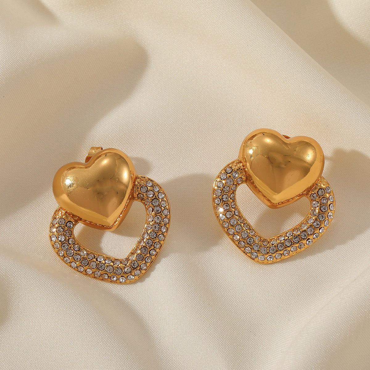 ARETES AMOR BRILLANTE