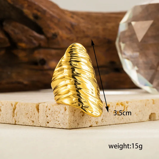 ANILLO DORADO LARGO 0679