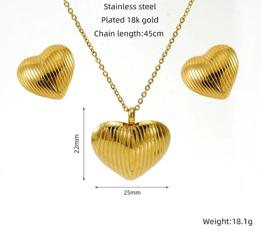 SET COLLAR CON ARETES OLAS DE CORAZON