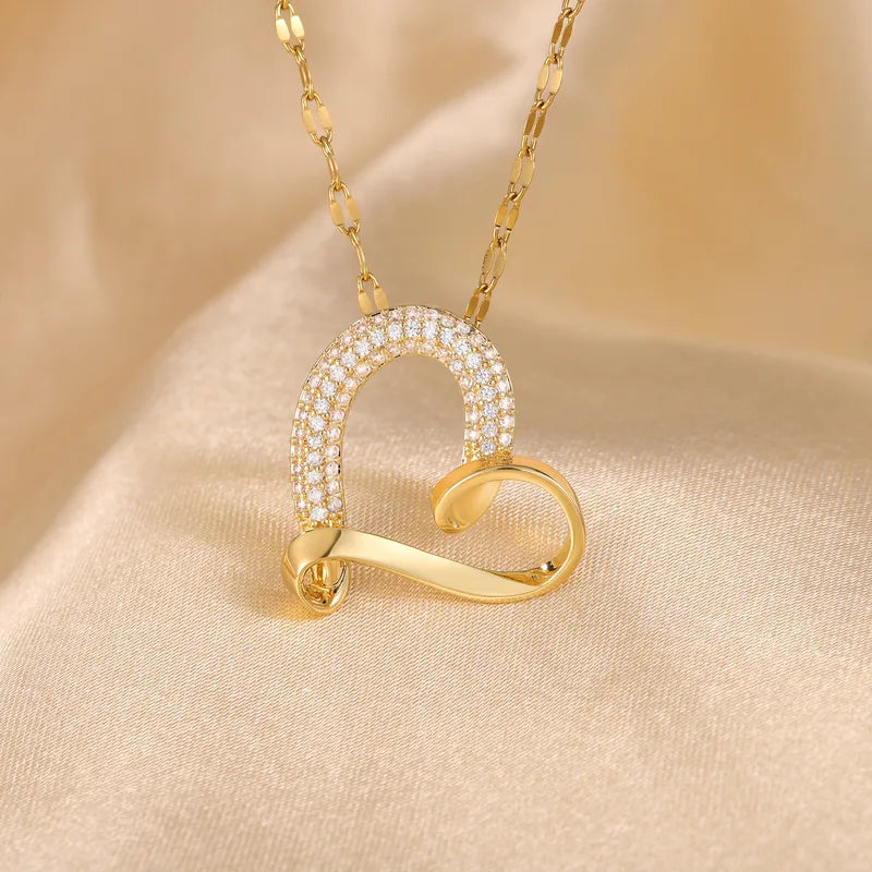 COLLAR CORAZON RADIANTE