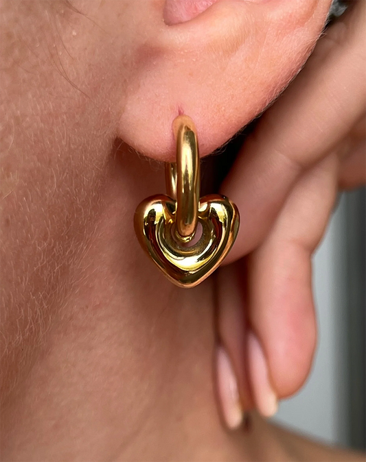 ARETES DE CORAZON HUECOS